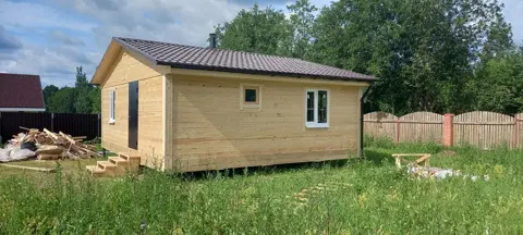 Брусовой загородный дом